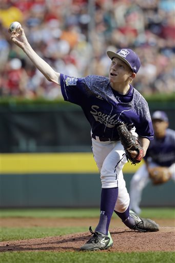 (AP Photo/Matt Slocum). Pearland, Texas' Ryan Farmer pitches during the second inning of the United States Championship baseball game against Lewisberry, Pa., at the Little League World Series tournament, Saturday, Aug. 29, 2015, in South Williamsport,...